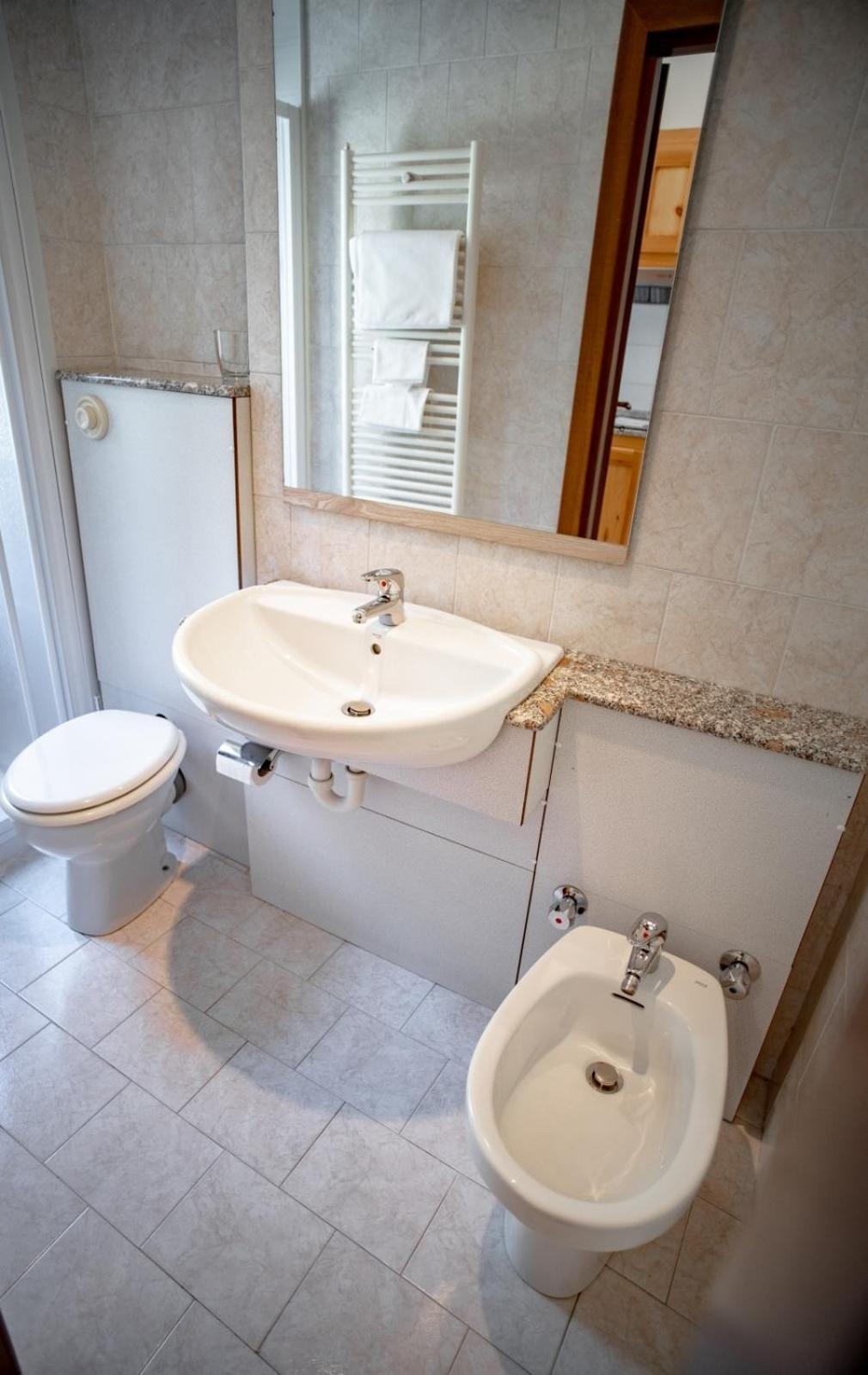 Residence Beau Sejour Antey-Saint-André Rom bilde